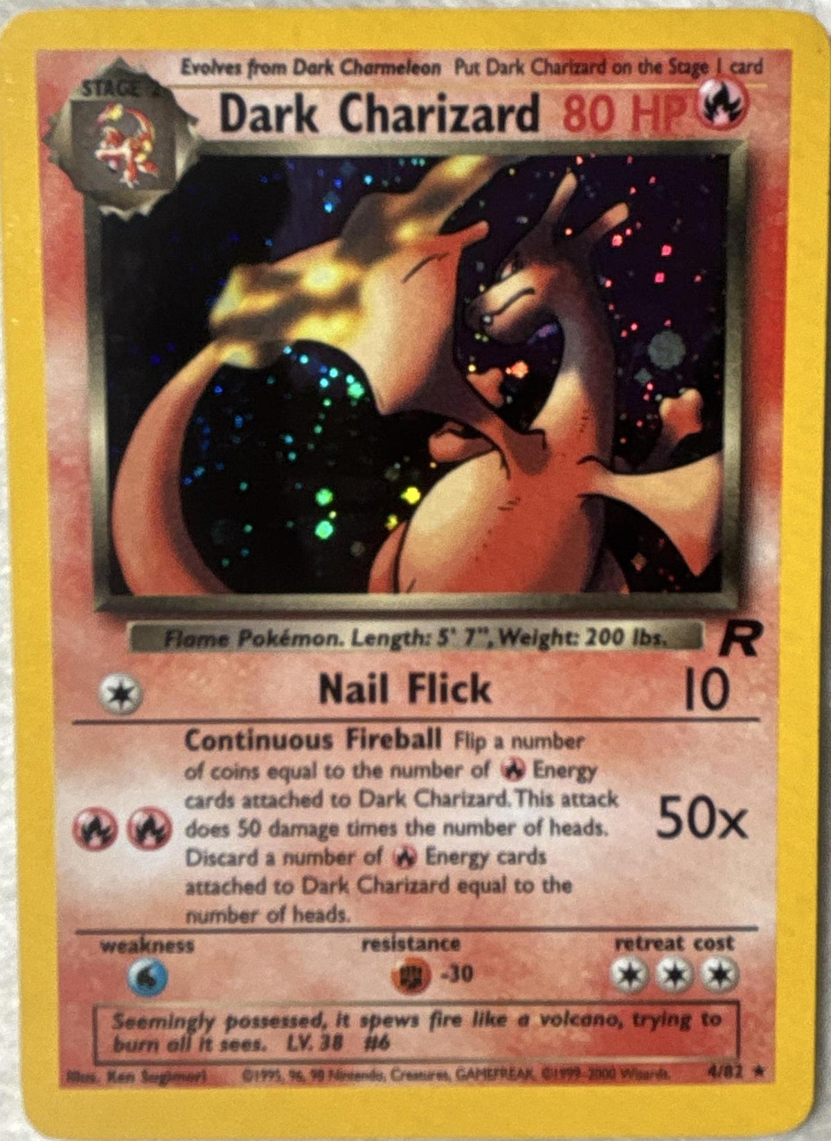 2000 Dark Charizard Team Rocket #4/82 Holo card front